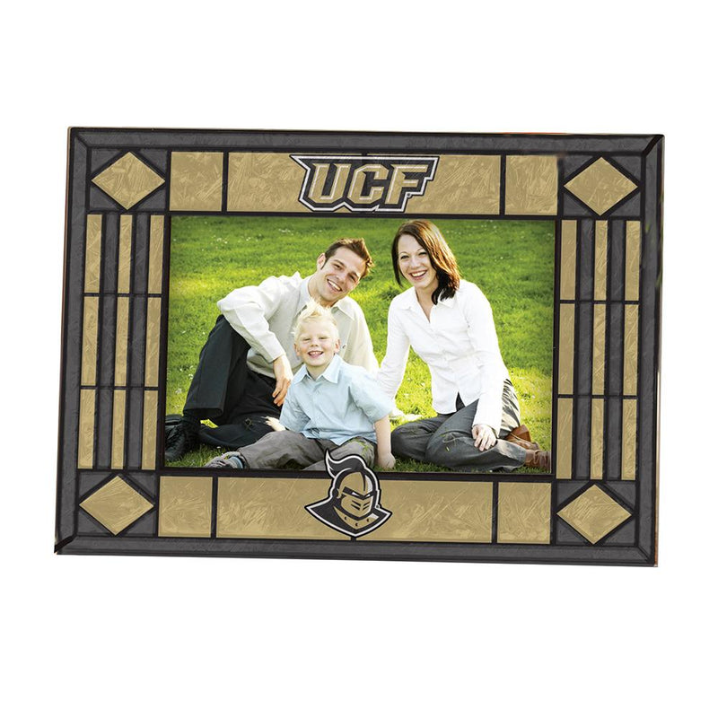 Art Glass Horizontal Frame - Central Florida
Central Florida Golden Knights, CNF, COL, CurrentProduct, Home&Office_category_All
The Memory Company