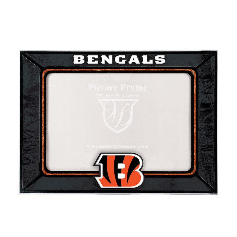 2015 Art Glass Frame Bengals
CBG, Cincinnati Bengals, CurrentProduct, Home&Office_category_All, NFL
The Memory Company