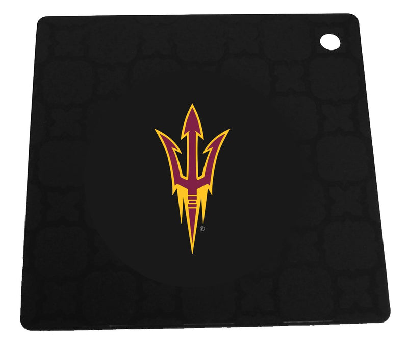Art Glass Ornament - Arizona State University
Arizona State Sun Devils, AZS, COL, CurrentProduct, Holiday_category_All, Holiday_category_Ornaments
The Memory Company