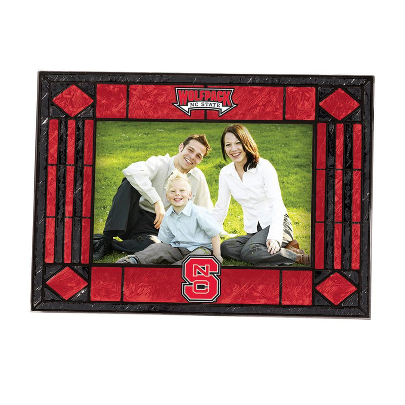 Art Glass Horizontal Frame - North Carolina State University
COL, CurrentProduct, Home&Office_category_All, NC State Wolfpack, NCS
The Memory Company