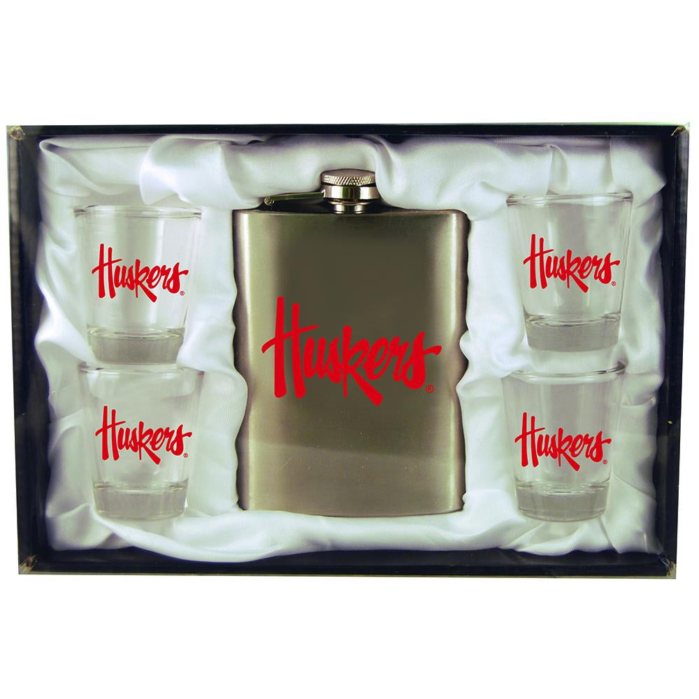 8oz Stainless Steel Flask w/4 Cups | Nebraska University
COL, CurrentProduct, Drinkware_category_All, Home&Office_category_All, NEBHome&Office_category_Gift-Sets, Nebraska Cornhuskers
The Memory Company
