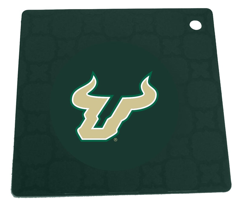 Art Glass Ornament - South Florida University
CurrentProduct, Holiday_category_All, Holiday_category_Ornaments, NCAA, South Florida Bulls, USF
The Memory Company