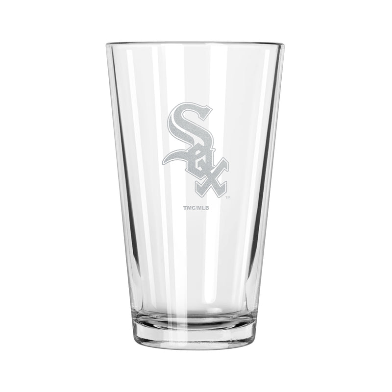 17oz Etched Pint Glass | Chicago White Sox
Chicago White Sox, CurrentProduct, CWS, Drinkware_category_All, MLB
The Memory Company