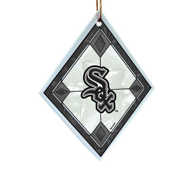 Art Glass Ornament | Chicago White Sox
Chicago White Sox, CurrentProduct, CWS, Holiday_category_All, Holiday_category_Ornaments, MLB
The Memory Company