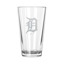 17oz Etched Pint Glass | Detroit Tigers
CurrentProduct, Detroit Tigers, Drinkware_category_All, DTI, MLB
The Memory Company
