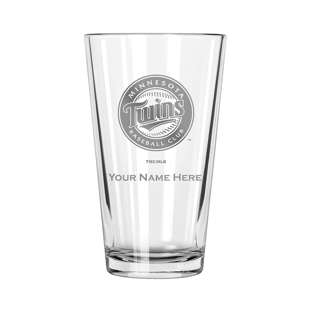 17oz Personalized Pint Glass | Minnesota Twins
CurrentProduct, Custom Drinkware, Drinkware_category_All, Gift Ideas, Minnesota Twins, MLB, MTW, Personalization, Personalized_Personalized
The Memory Company