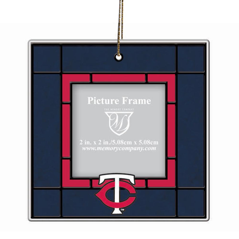 Art Glass Frame Ornament | Minnesota Twins
Minnesota Twins, MLB, MTW, OldProduct
The Memory Company
