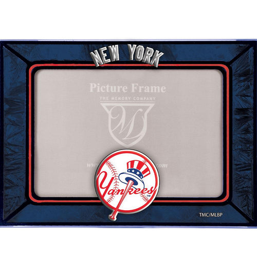 Art Glass Picture Frame | New York Yankees
CurrentProduct, Home&Office_category_All, MLB, New York Yankees, NYY
The Memory Company