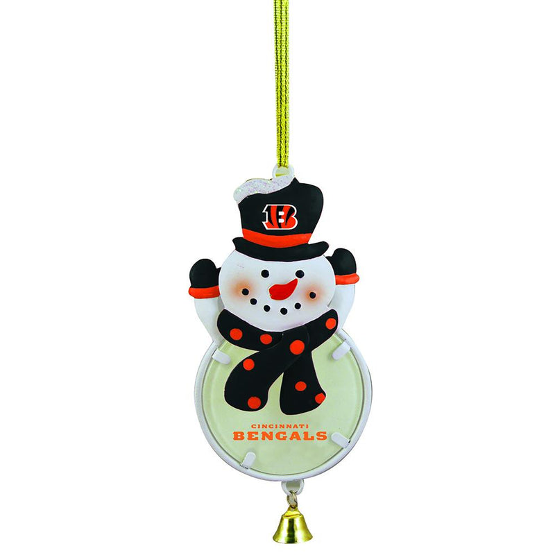 Metal Snowman Ornament | Cincinnati Bengals
CBG, Cincinnati Bengals, NFL, OldProduct
The Memory Company