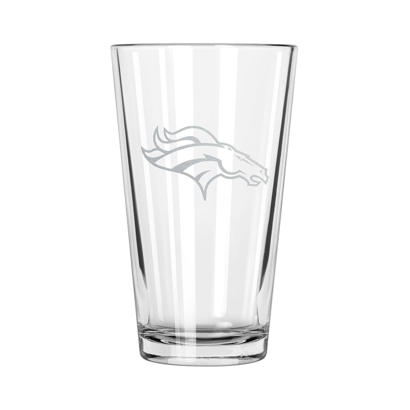 17oz Etched Pint Glass | Denver Broncos
CurrentProduct, DBR, Denver Broncos, Drinkware_category_All, NFL
The Memory Company